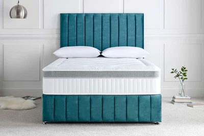 Clarence lowered footboard.webp